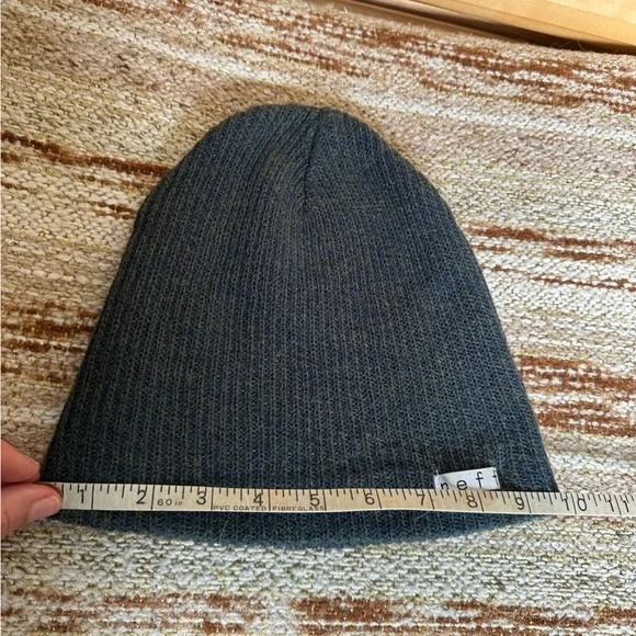 Neff Beanie - Picture 2 of 3